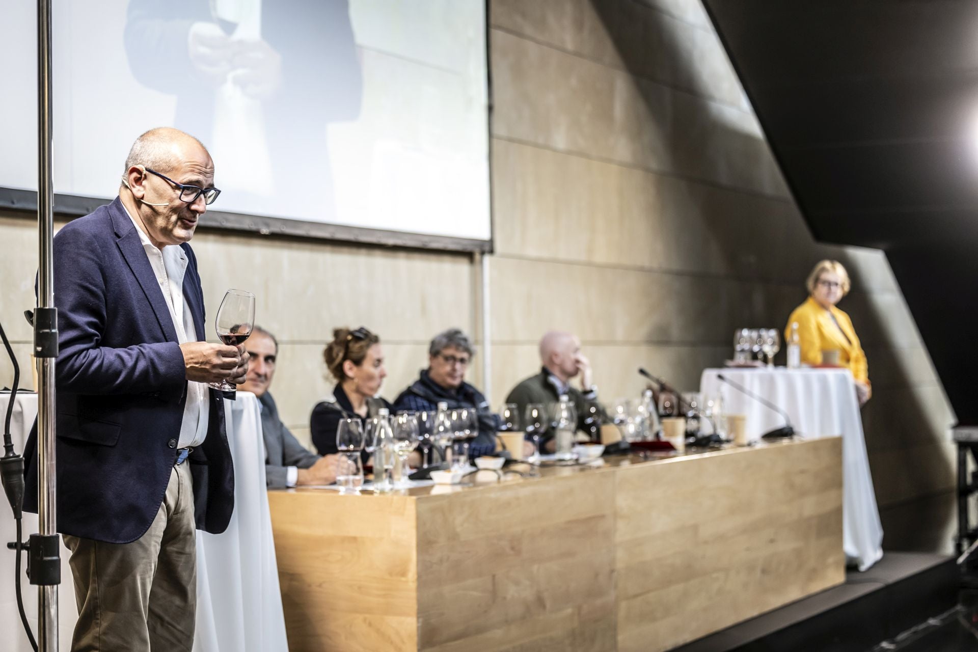 Concurso de catadores y cata de Ramón Bilbao en Riojafórum