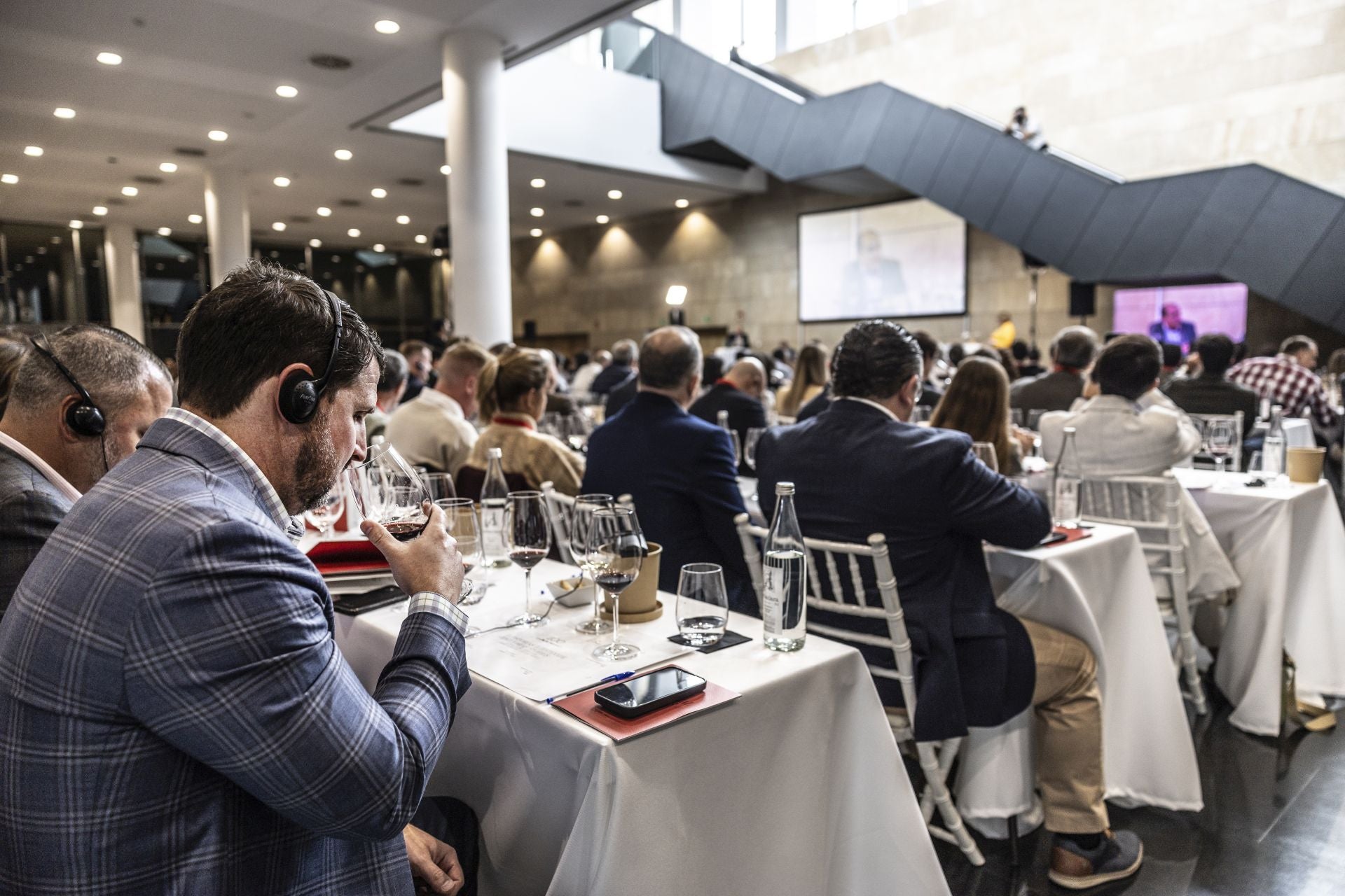 Concurso de catadores y cata de Ramón Bilbao en Riojafórum