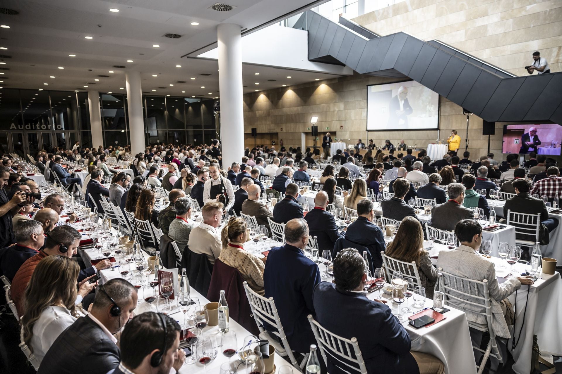 Concurso de catadores y cata de Ramón Bilbao en Riojafórum