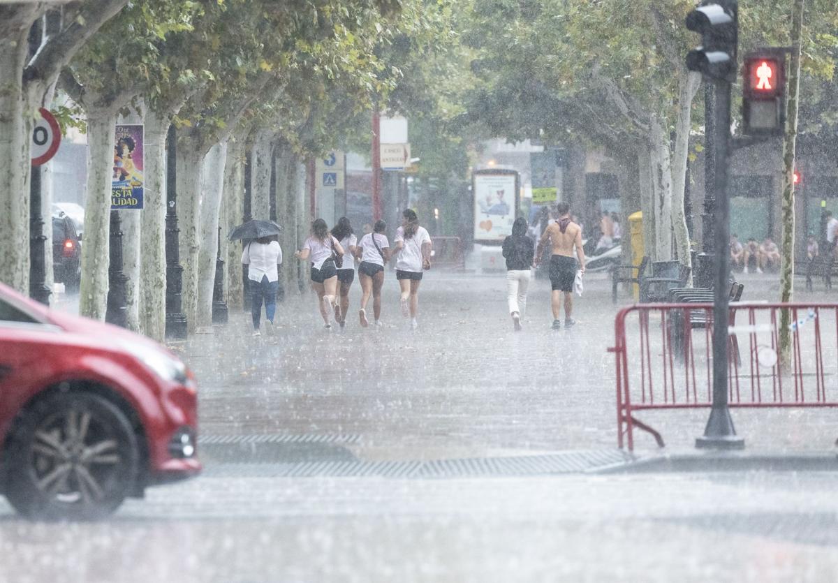 Las precipitaciones irán remitiendo a medida que avance el día.