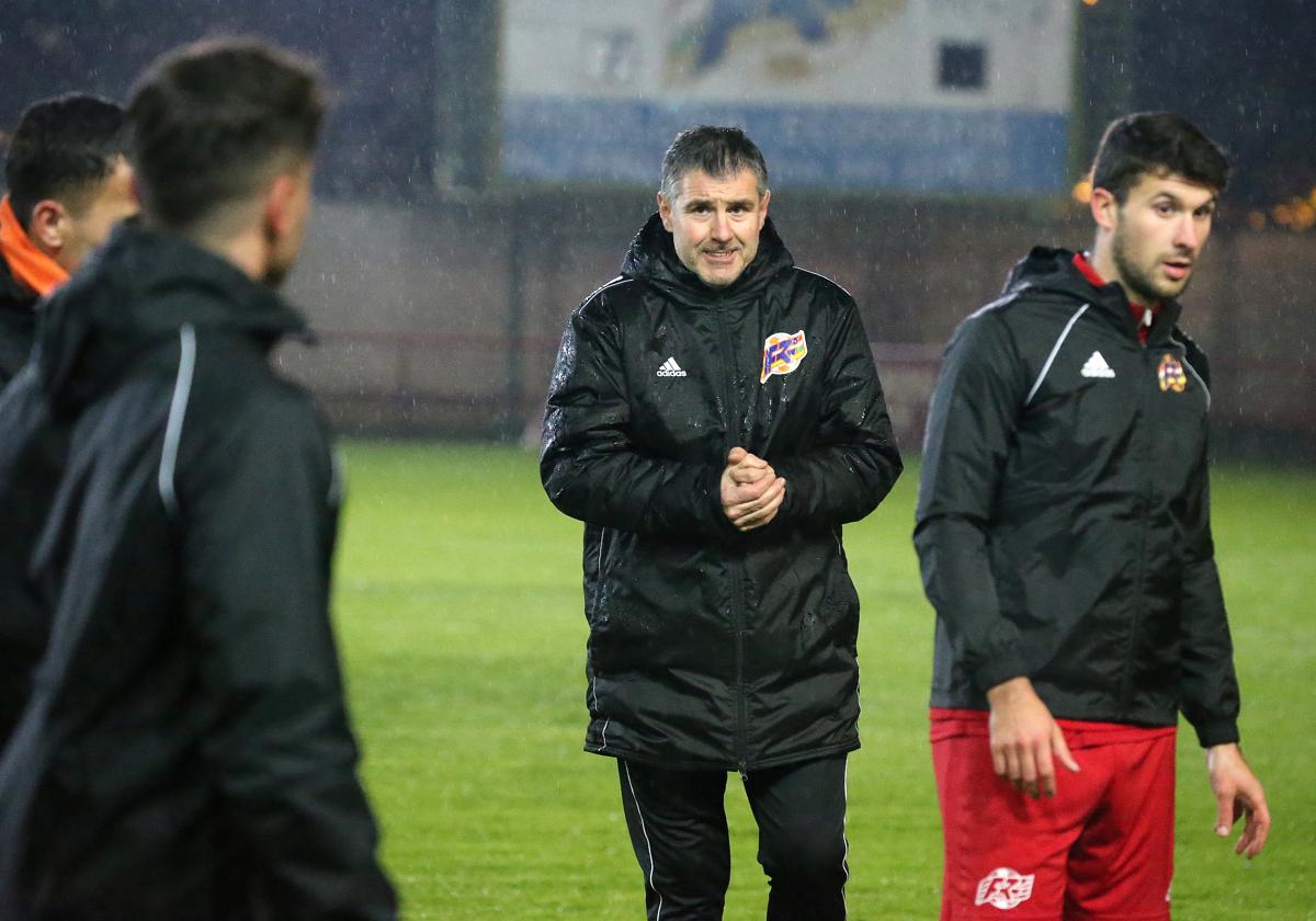 Entrenamiento de la selección riojana de fútbol.