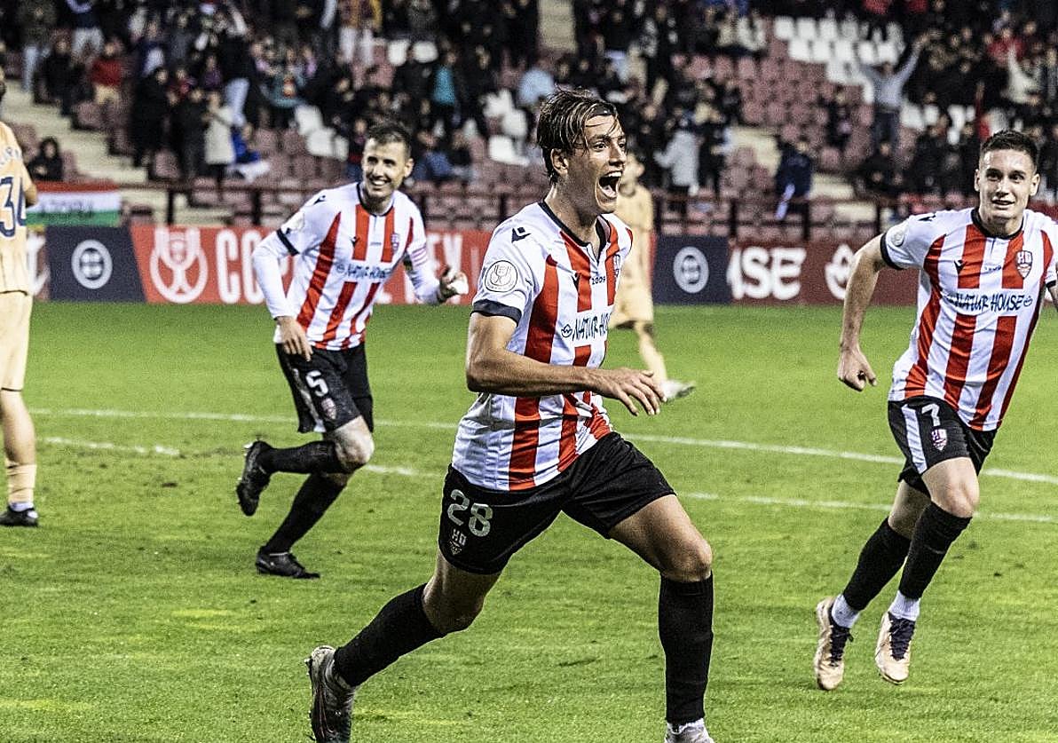 Pol Arnau celebra el gol del triunfo ante el Eibar del pasado martes.