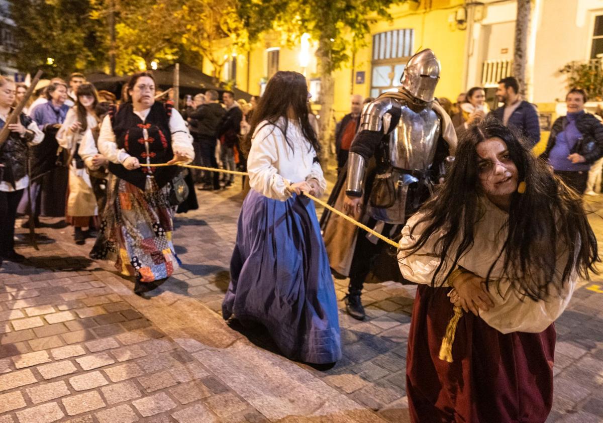 Imagen secundaria 1 - Regreso al tribunal de la santa Inquisición