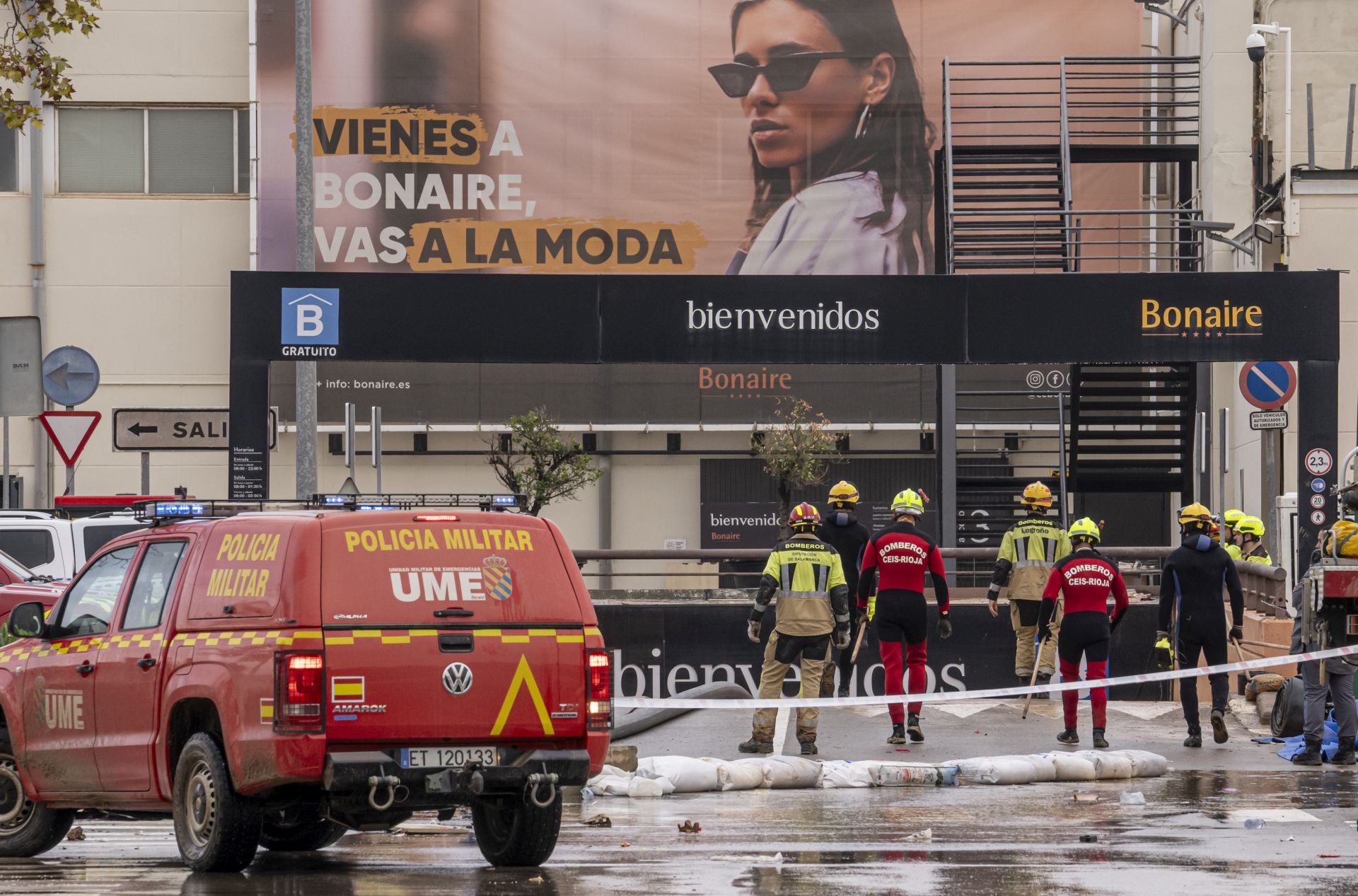 Las imágenes de los bomberos riojanos en Bonaire