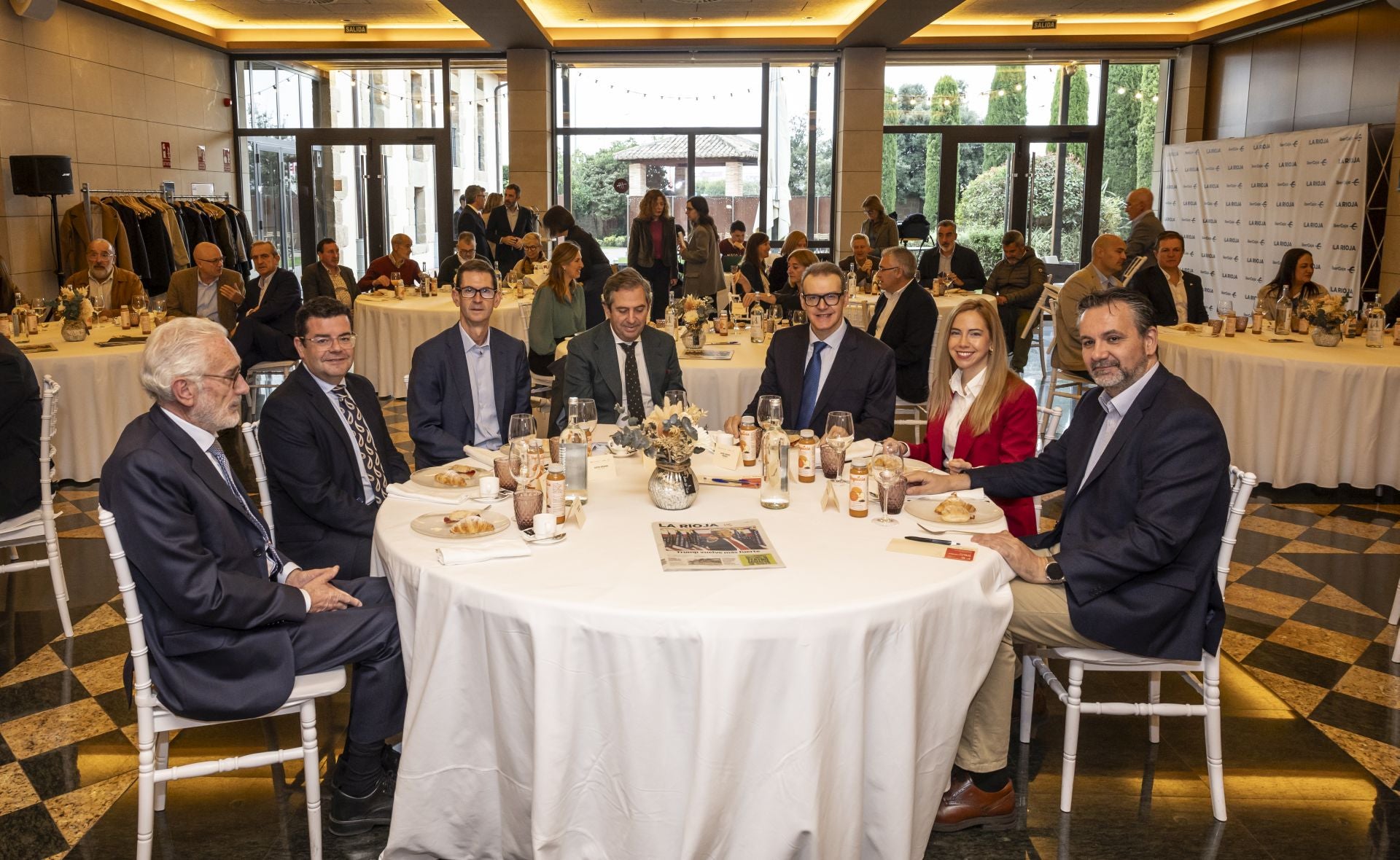 Celebración del Foro económico de Diario LA RIOJA e Ibercaja