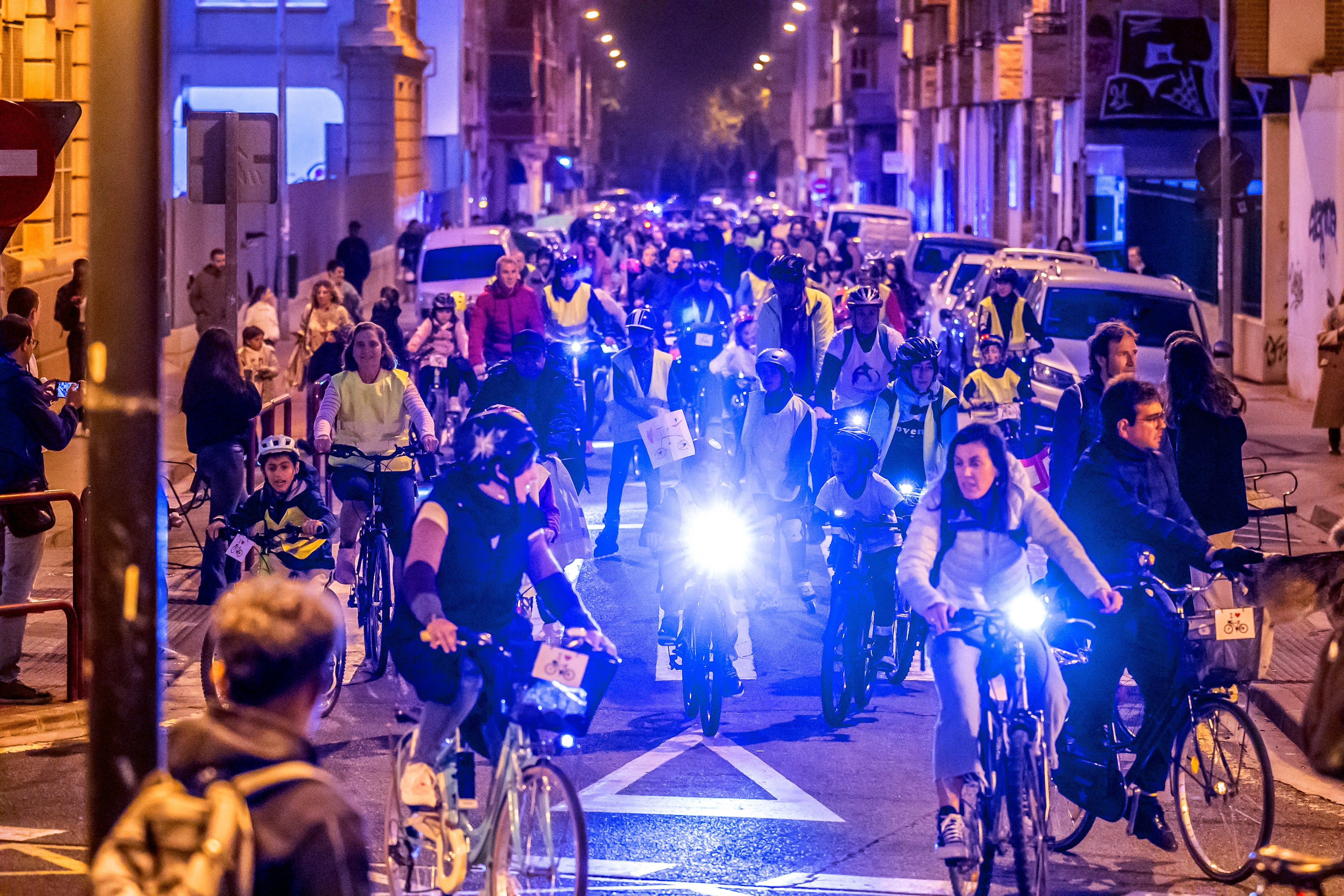 Los niños quieren ir en bici con seguridad a clase