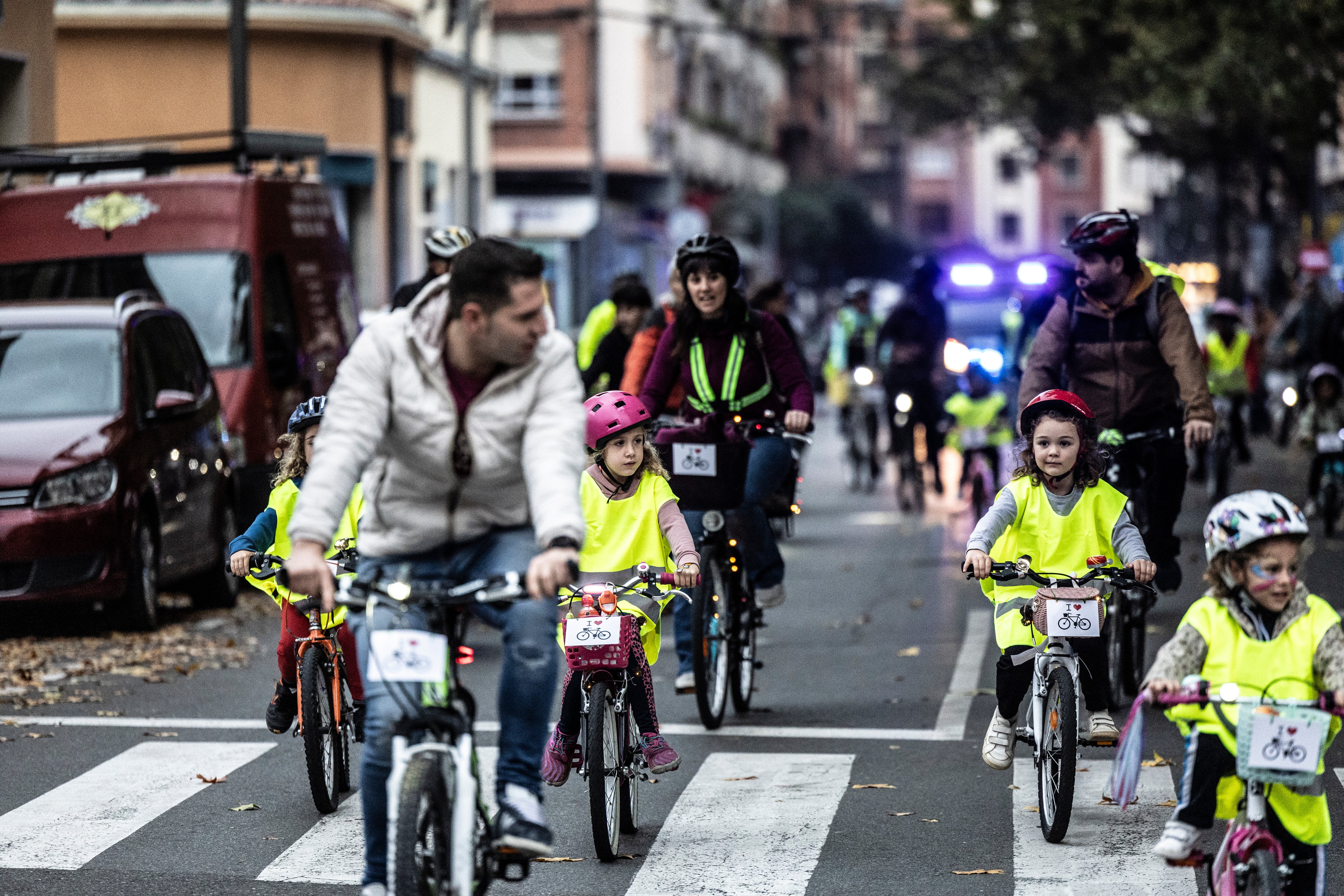 Los niños quieren ir en bici con seguridad a clase