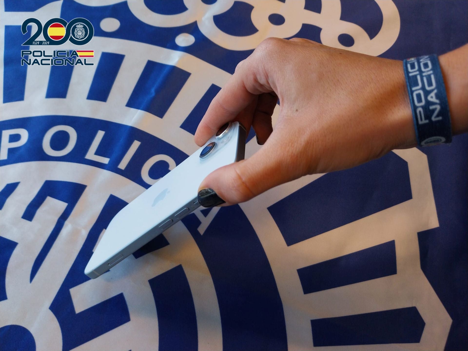Móvil robado en un instituto logroñés.