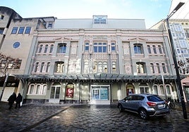 Exterior del Teatro Bretón, en una imagen de archivo.