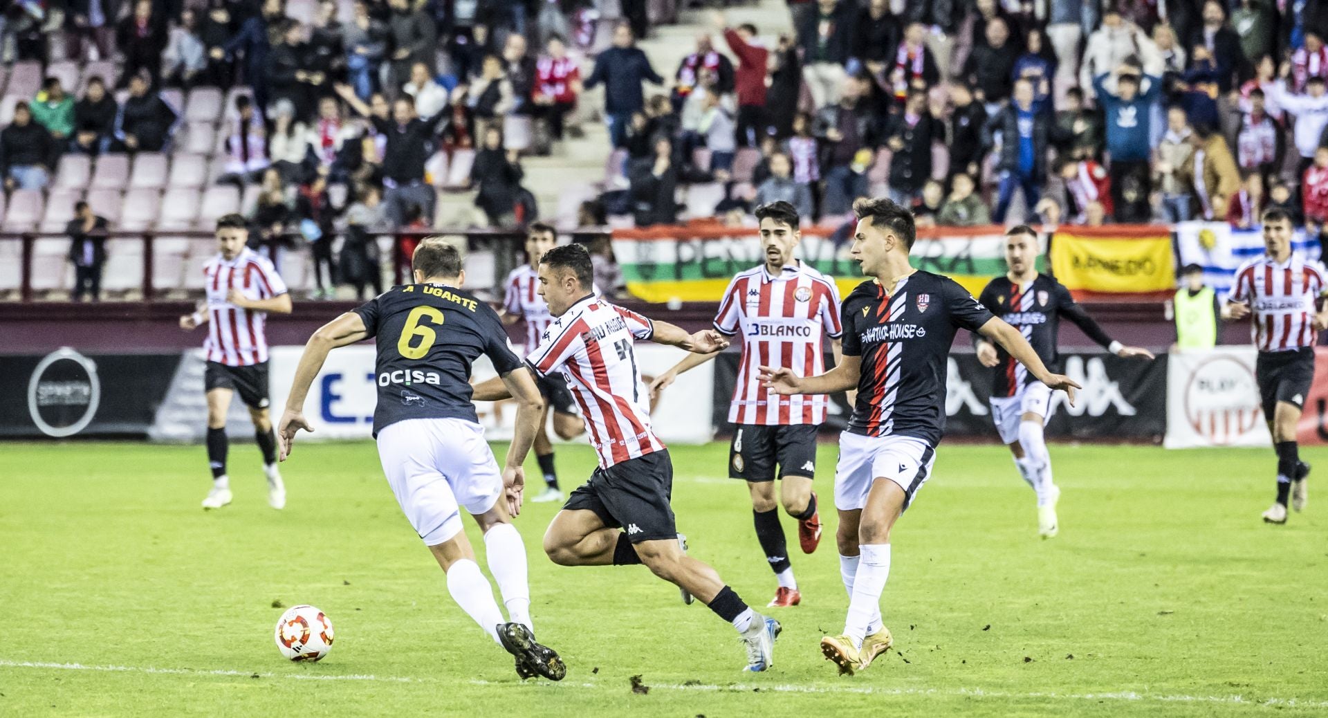 El partido SD Logroñés-UD Logroñés