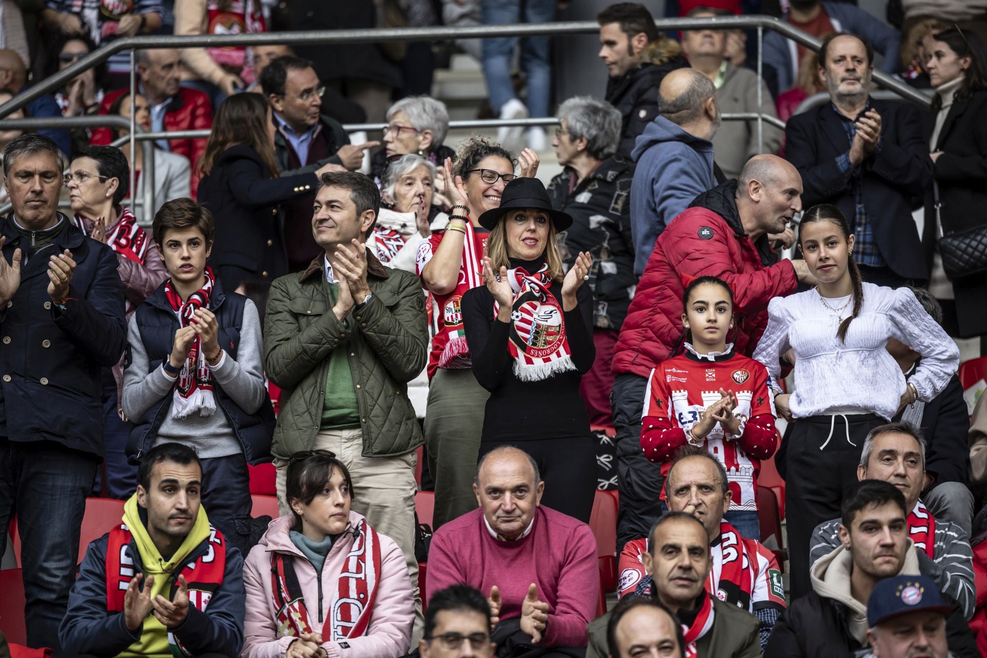 El partido SD Logroñés-UD Logroñés