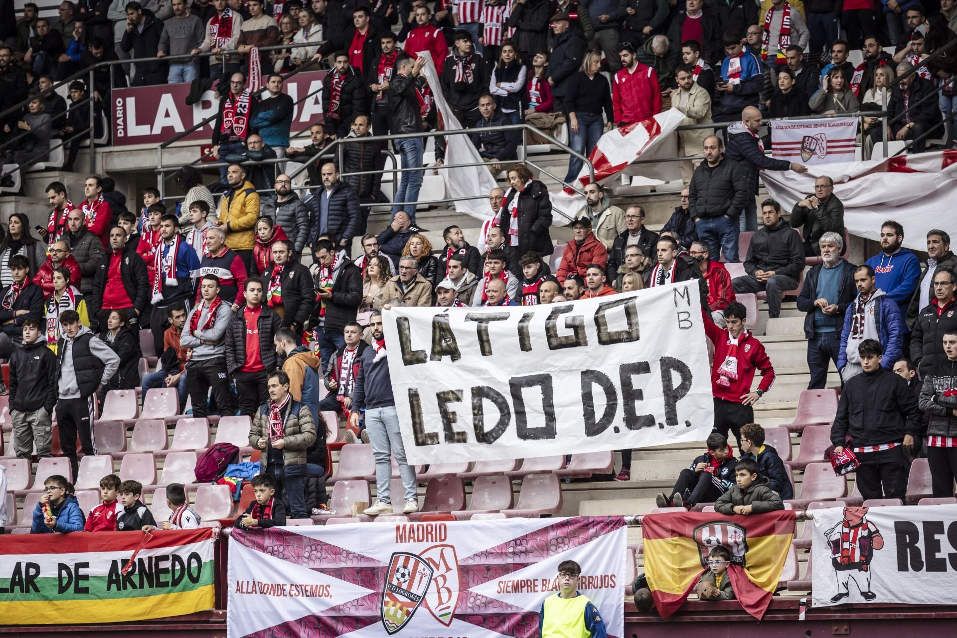 El partido SD Logroñés-UD Logroñés