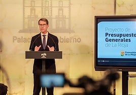 Presentación de los presupuestos de La Rioja 2025 por parte de Gonzalo Capellán en el Palacio de la Rioja.