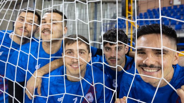 ¿Quién es el jugador del Ciudad de Logroño que padeció un cáncer y por el que el equipo se ha sumado al 'Movember'