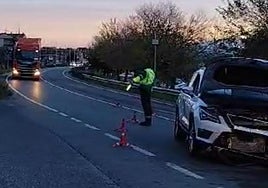 Dos riojanos, heridos leves en un accidente en un choque frontal entre dos vehículos en San Adrián