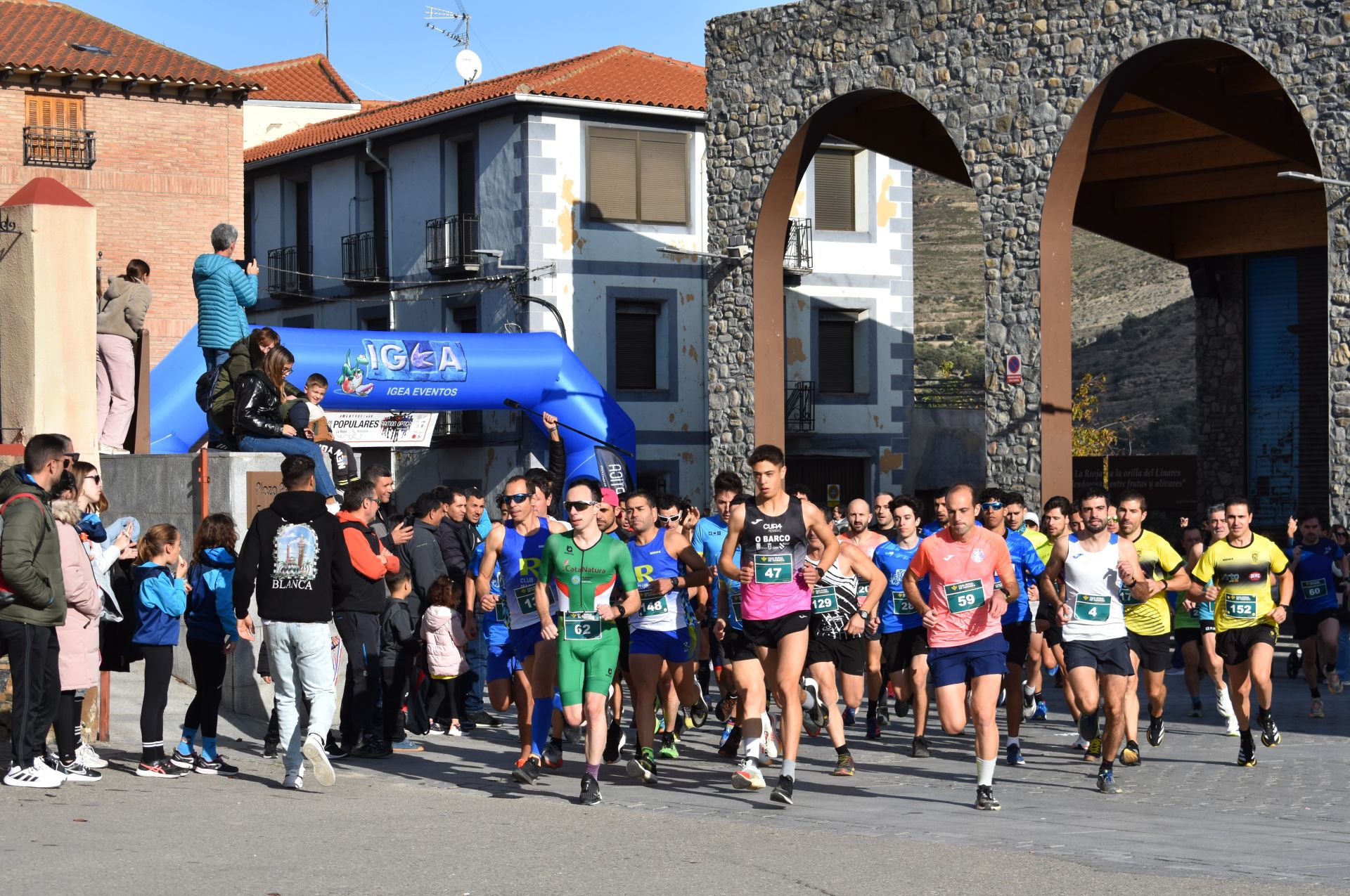 Las imágenes de la XI carrera Entre Dinosaurios Villa de Igea