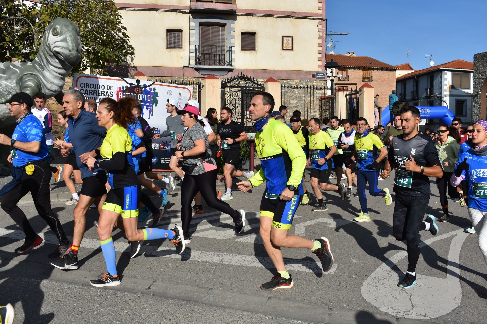 Las imágenes de la XI carrera Entre Dinosaurios Villa de Igea