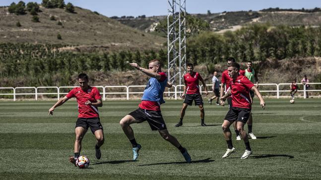 ¿Qué entrenador de fútbol ha sido destituido esta semana?