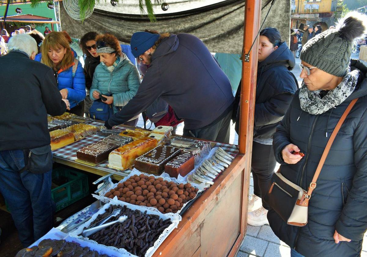 La Feria del Mazapán en Soto en Cameros, en imágenes