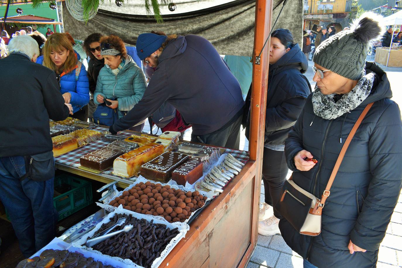 La Feria del Mazapán en Soto en Cameros, en imágenes