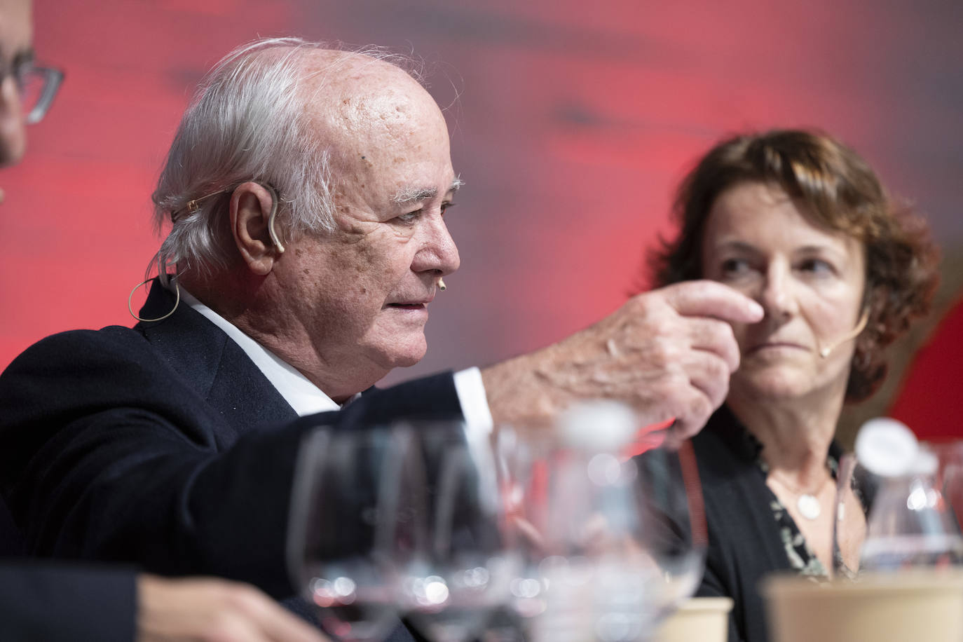 La cata con repóquer de vinos y de bodegueros, en imágenes