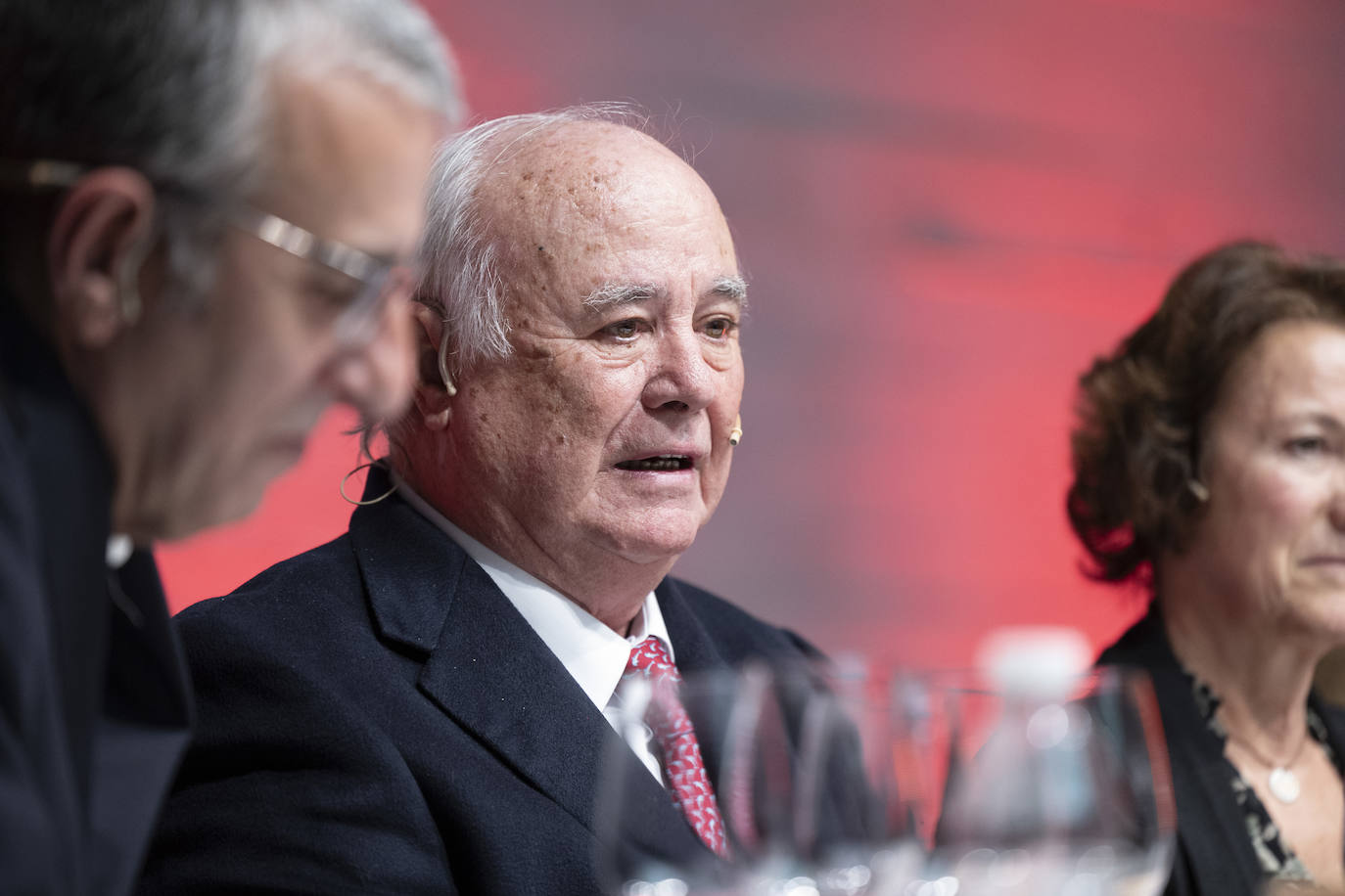 La cata con repóquer de vinos y de bodegueros, en imágenes