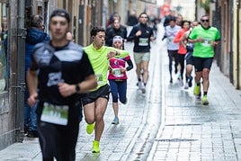 Iván Ganzabal y Eva Pascual ganan la carrera Virgen de la Esperanza