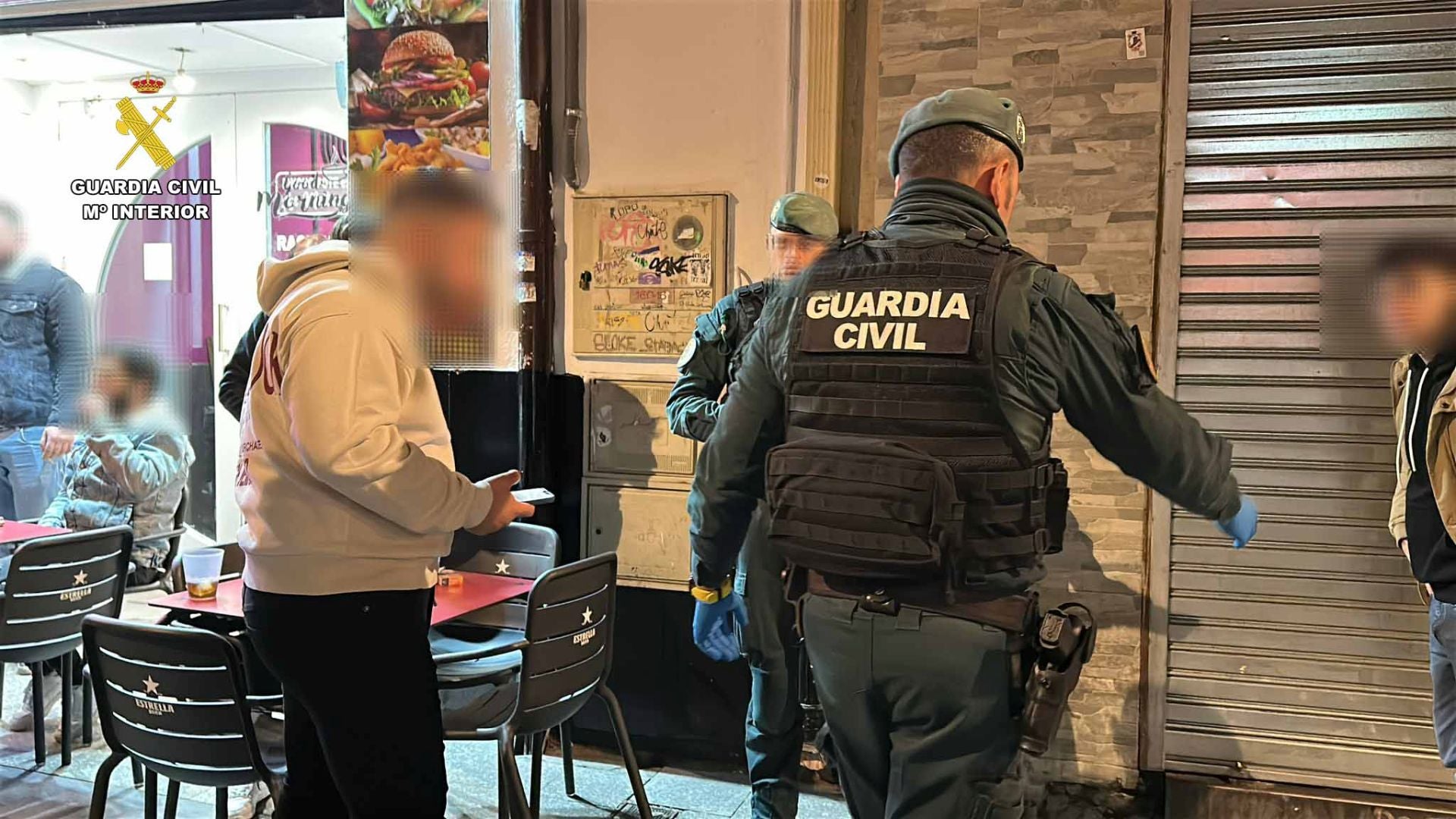 La Guardia Civil inspecciona locales de ocio de Arnedo