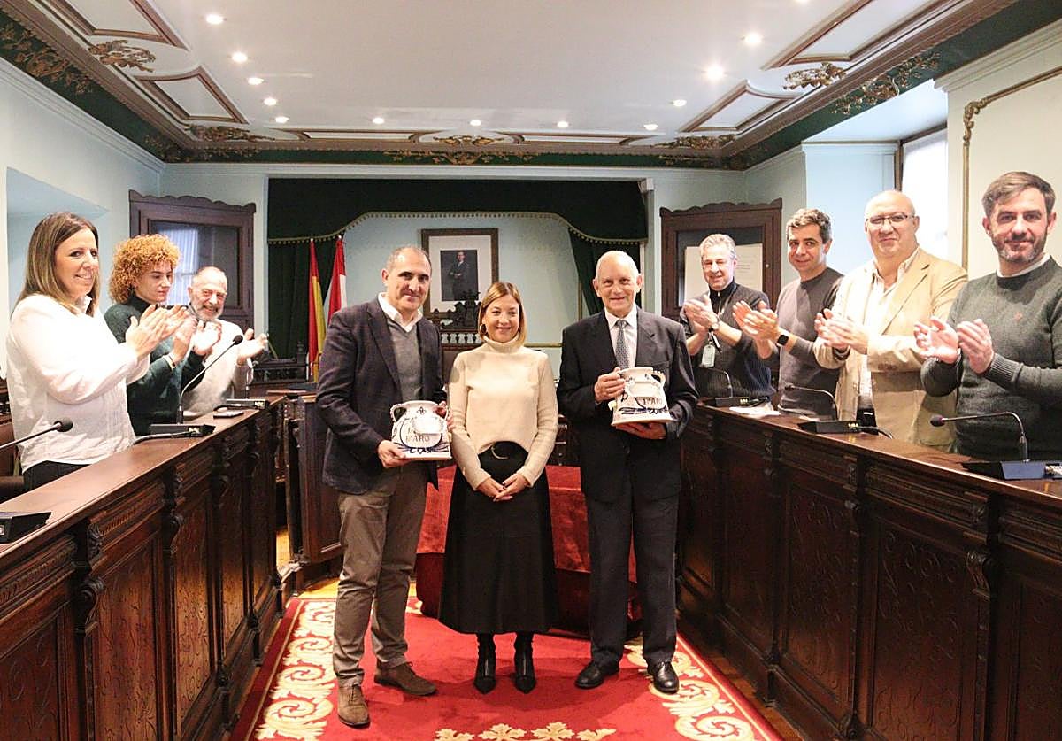 Haro entrega su Jarro a Ramón Bilbao y Viela