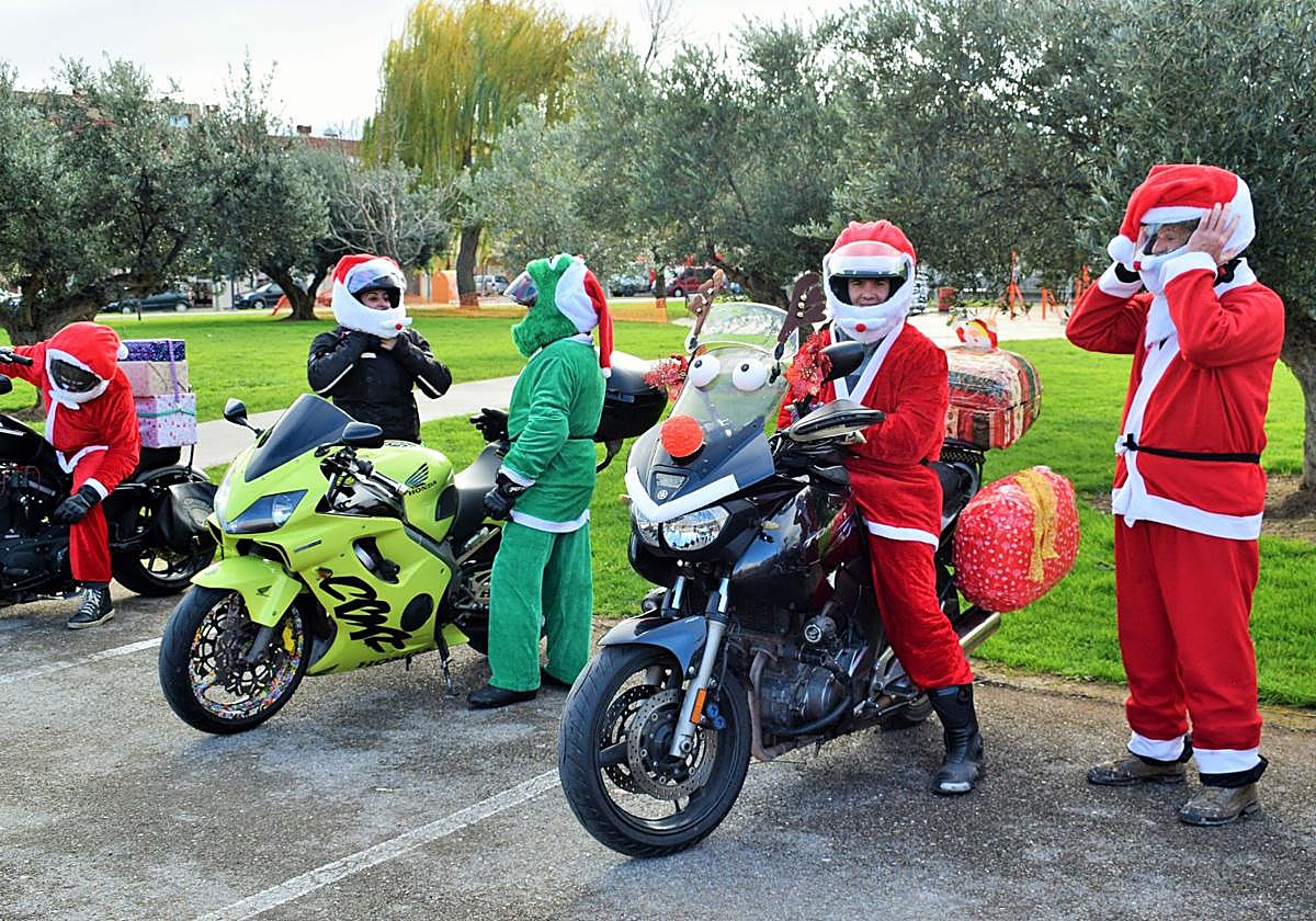 La llegada de Papá Noel en moto a Entre Ríos, en imágenes