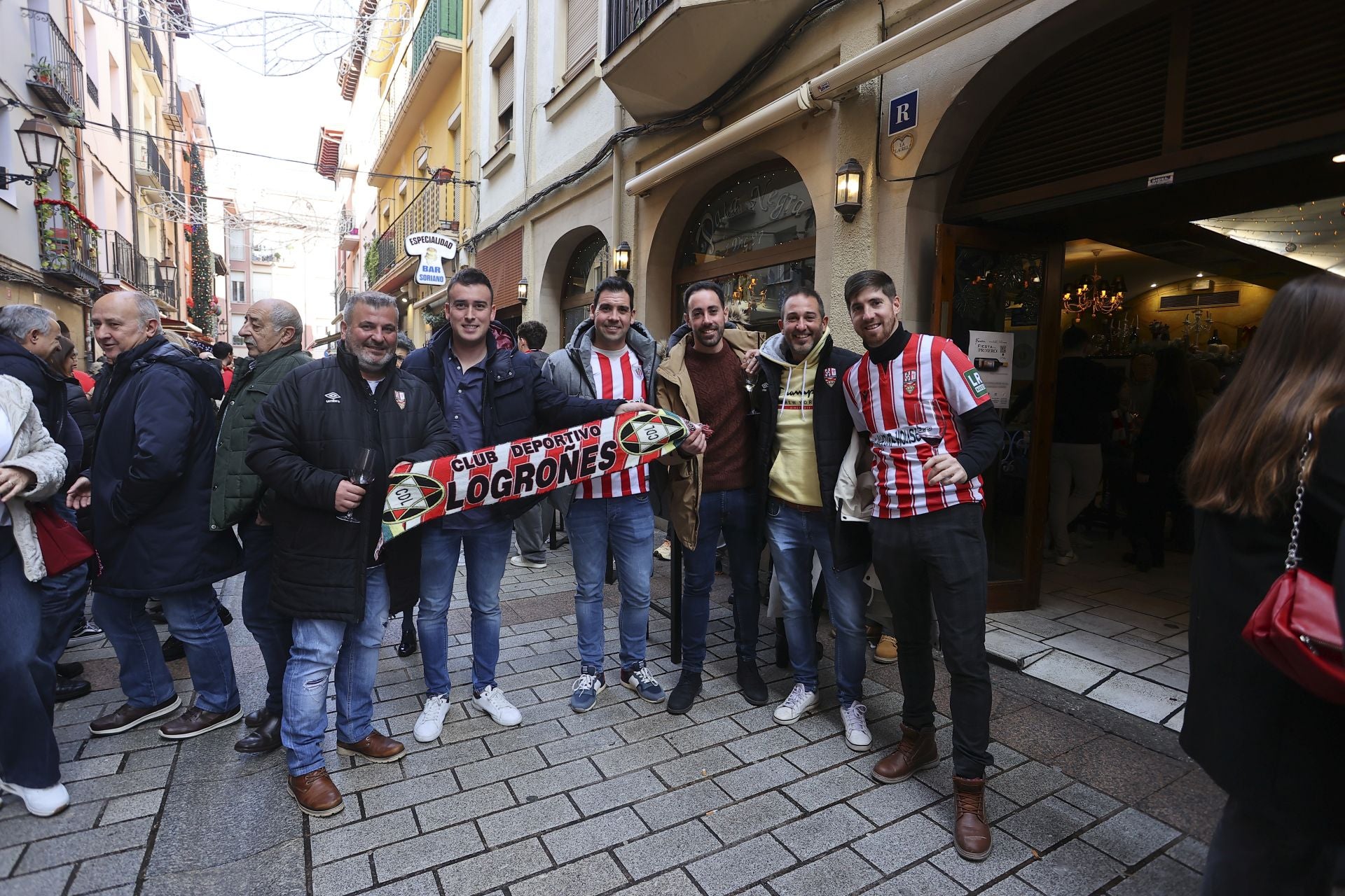 El ambiente en Laurel antes del partido entre UDL y Athletic
