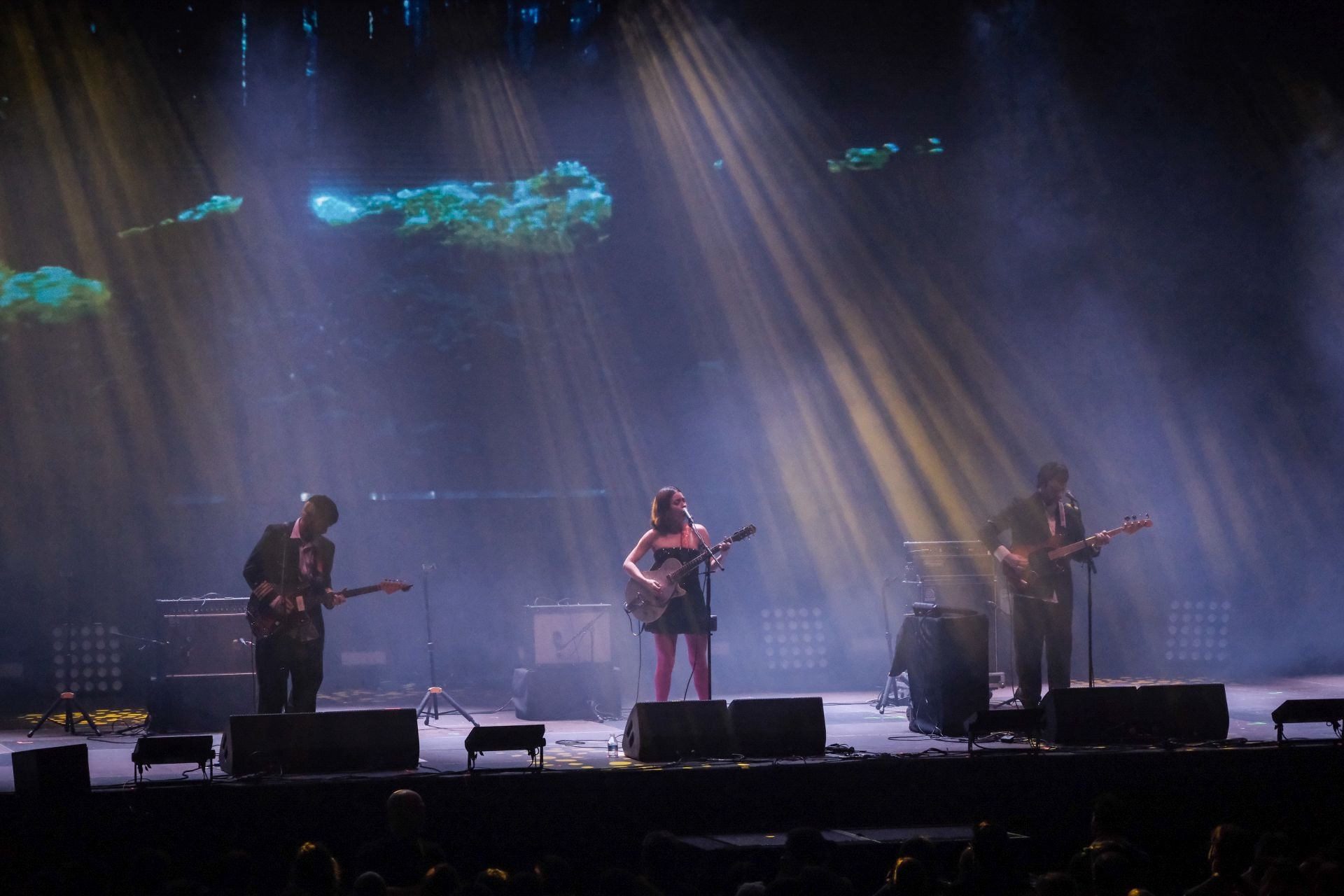 Las imágenes del concierto de Russian Red, Niña Polaca, Dorian y Elefantes en Actual 2025