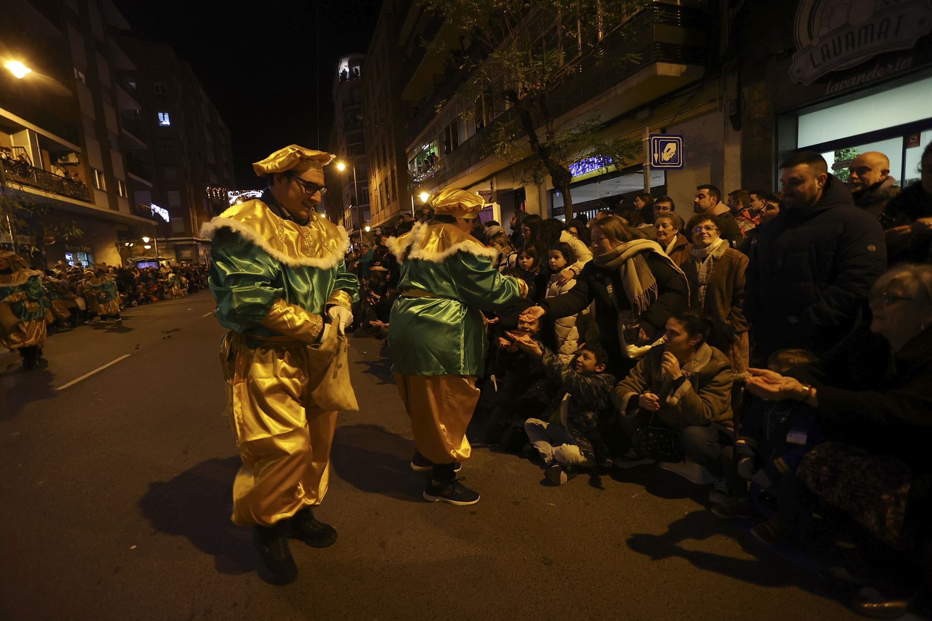 Las imágenes de la cabalgata por las calles de Logroño