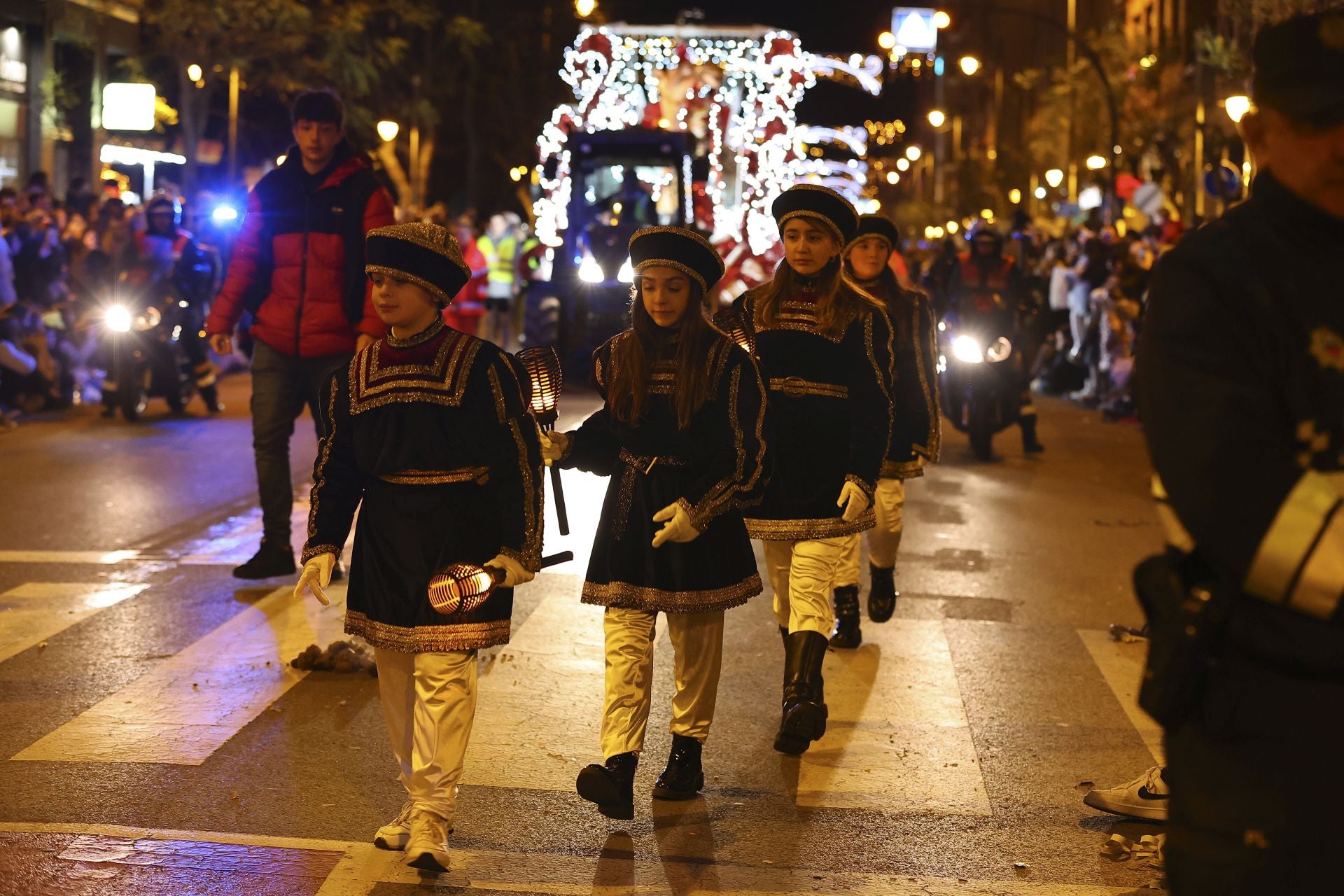 Las imágenes de la cabalgata por las calles de Logroño