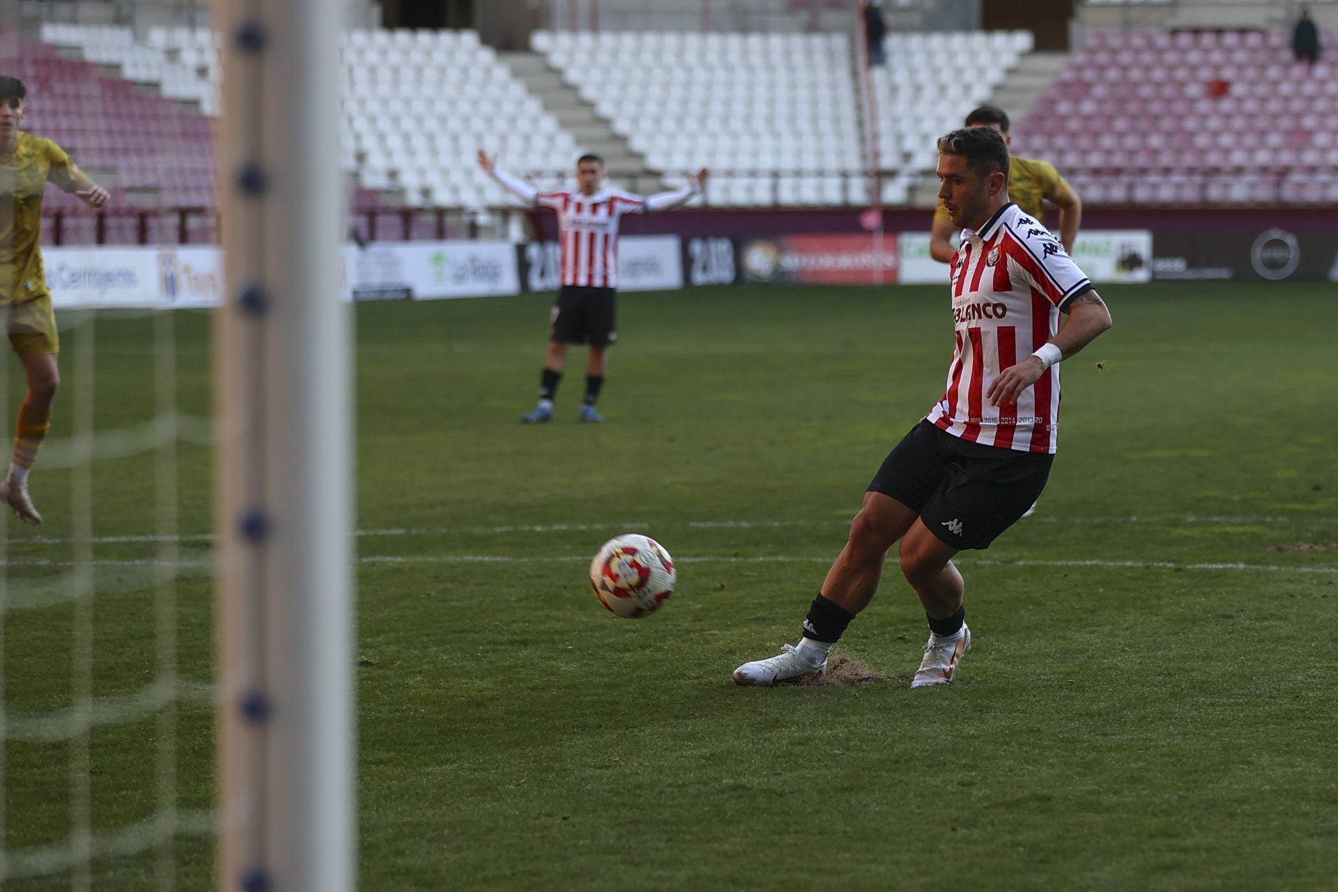 El partido entre SD Logroñés y Calahorra