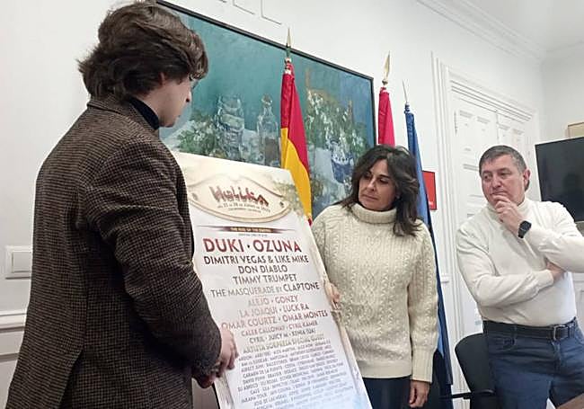 Presentación del cartel del festival Holika.