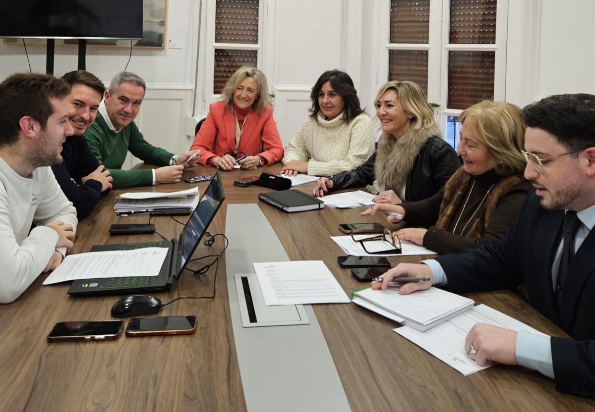 Reunión de los miembros de la junta de gobierno del pasado lunes.