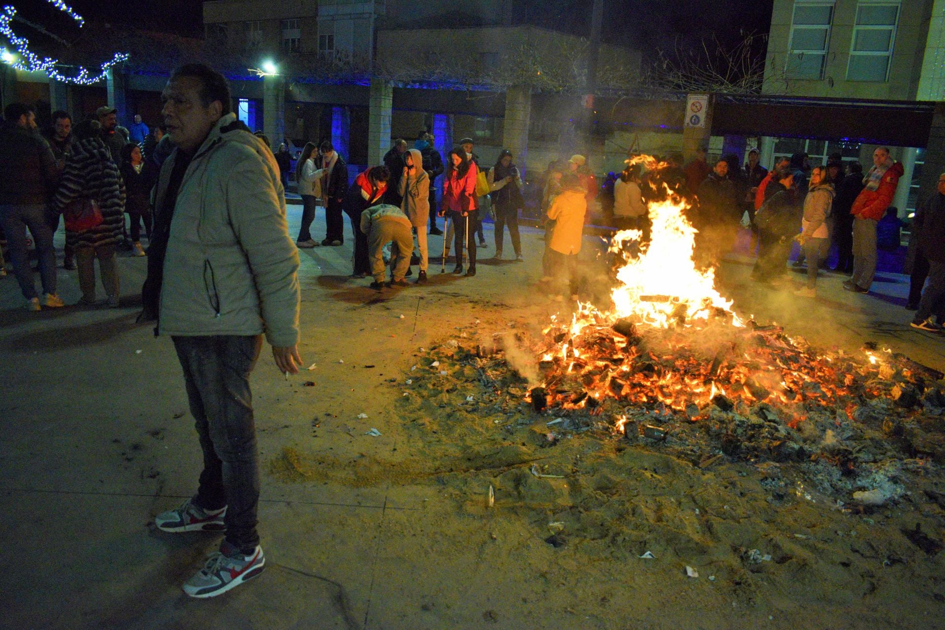 Las tradicionales márcharas de San Antón, en imágenes