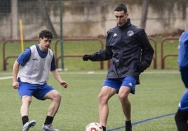 Álvaro, uno de los jugadores que Pouso destaca por su polivalencia para ocupar distintas posiciones en ataque.