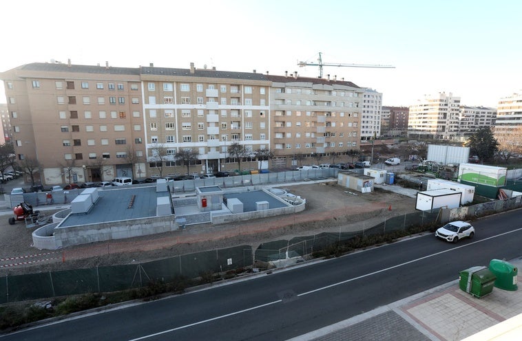 Panorámica general de la nueva subestación de Cascajos, que liberará los terrenos aledaños para completar la reurbanización en esa zona del soterramiento.