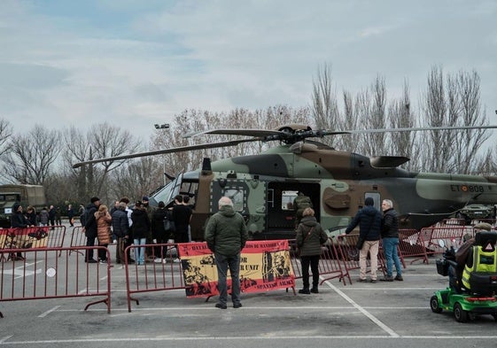 Exposición por el 50 Aniversario del Batallón de Helicópteros de Maniobra Bhelma III