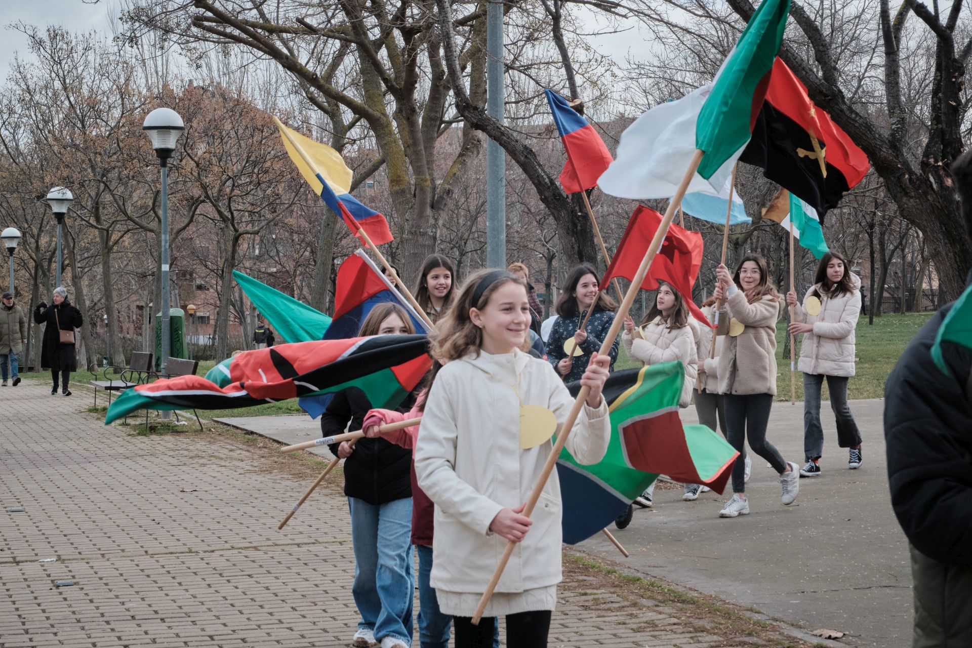 Cinco colegios logroñeses celebran el Día de La Paz en el Parque San Miguel