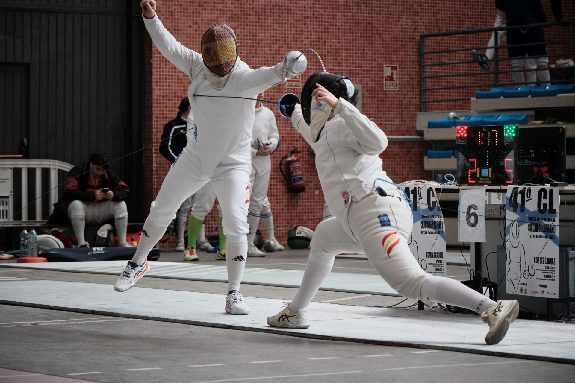 El Torneo Internacional de Esgrima Ciudad de Logroño celebra su edición número 41