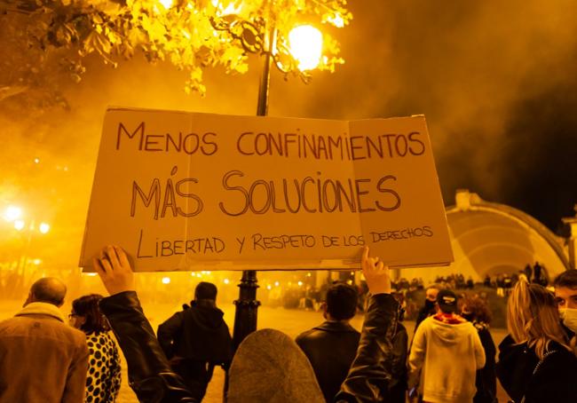 Disturbios en el centro de Logroño el 31 de octubre de 2020.