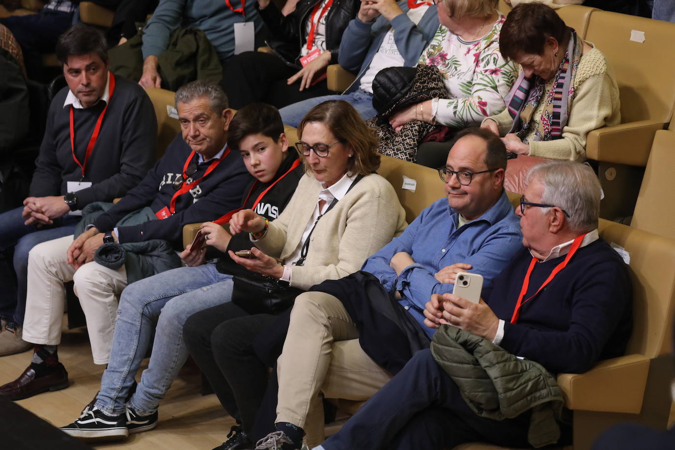 La intervención de Pedro Sánchez en el Congreso Regional del PSOE riojano, en imágenes