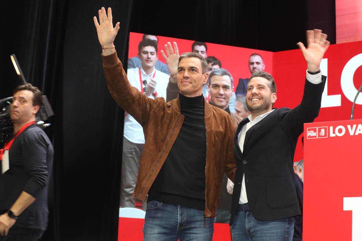 La intervención de Pedro Sánchez en el Congreso Regional del PSOE riojano, en imágenes