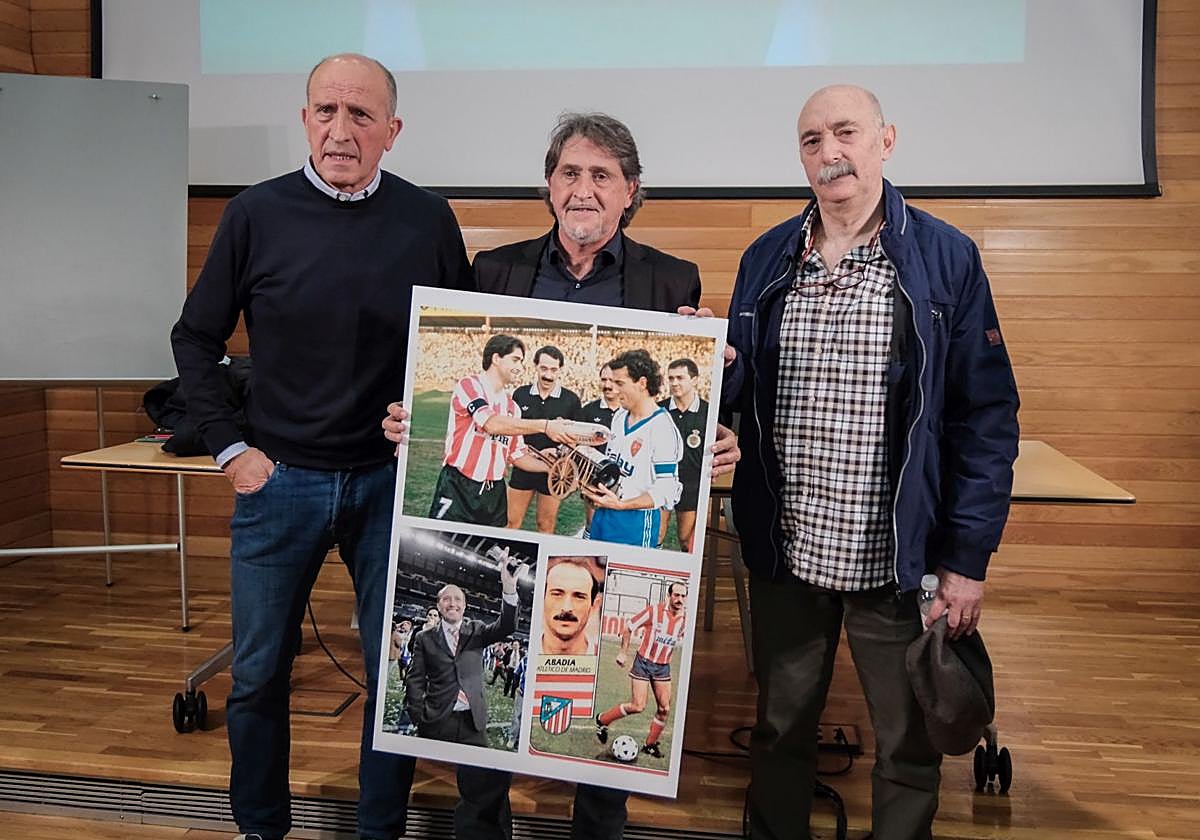 Raúl Ruiz, junto a Lotina y Abadía, el día que presentó su candidatura.