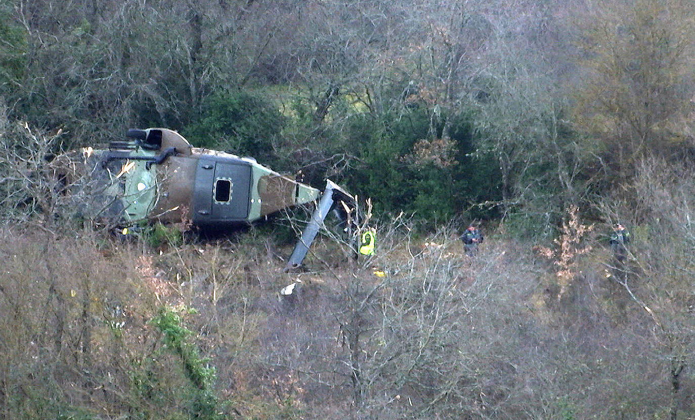 El accidente del helicóptero militar siniestrado, en imágenes