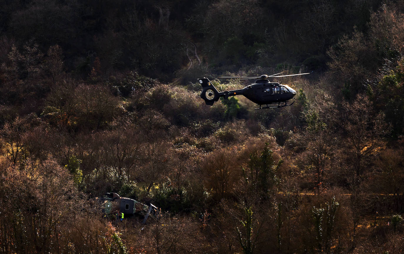 El accidente del helicóptero militar siniestrado, en imágenes