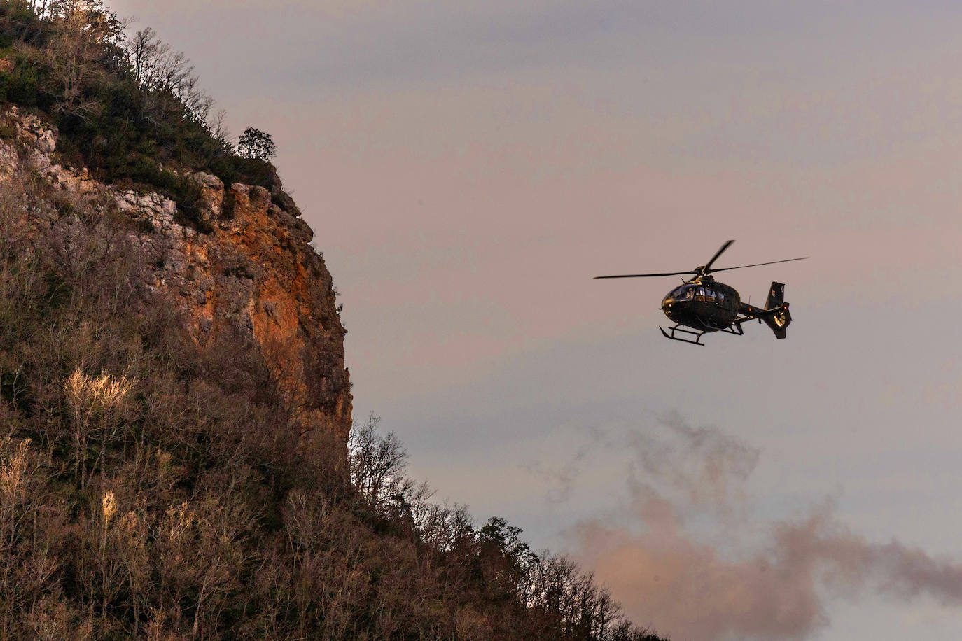 El accidente del helicóptero militar siniestrado, en imágenes